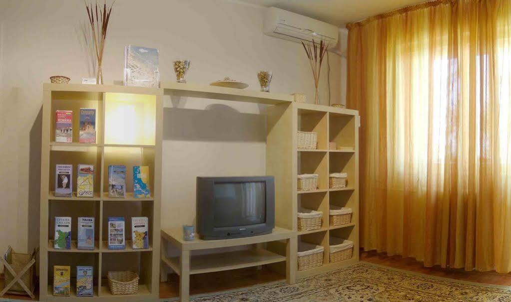 Hotel Apartament Constanta Bagian luar foto