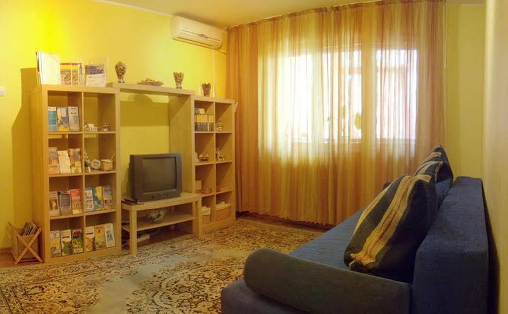 Hotel Apartament Constanta Bagian luar foto
